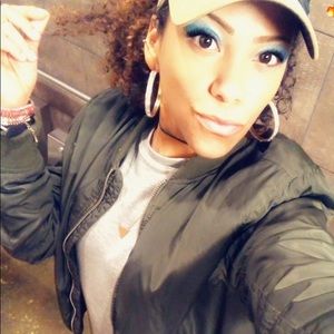 Meet your Posher, Kassie